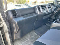 日野レンジャー冷凍車（冷蔵車）中型（4t）[写真30]