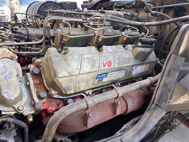 日野プロフィアセルフローダー大型（10t）[写真22]