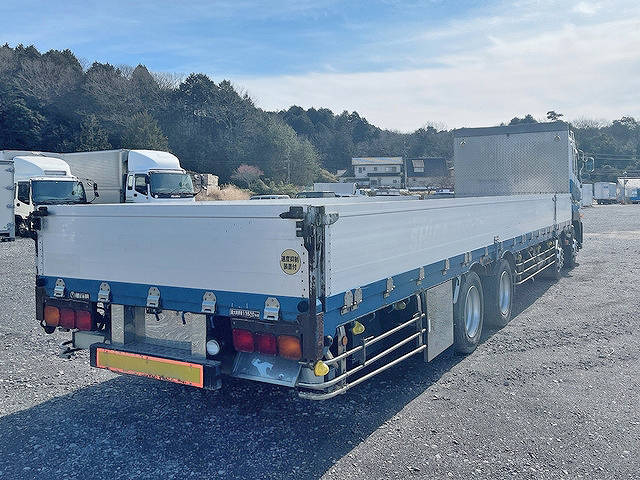 UDトラックスクオンアルミブロック大型（10t）[写真02]