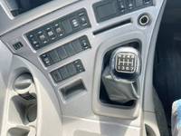 UDトラックスクオンアルミブロック大型（10t）[写真31]