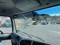 UDトラックスクオンアルミブロック大型（10t）[写真33]