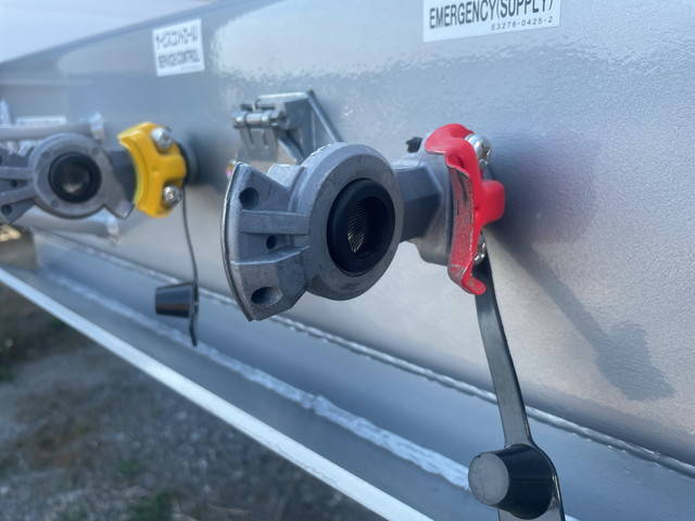 その他のメーカーその他の車種平床式トレーラー大型（10t）[写真14]