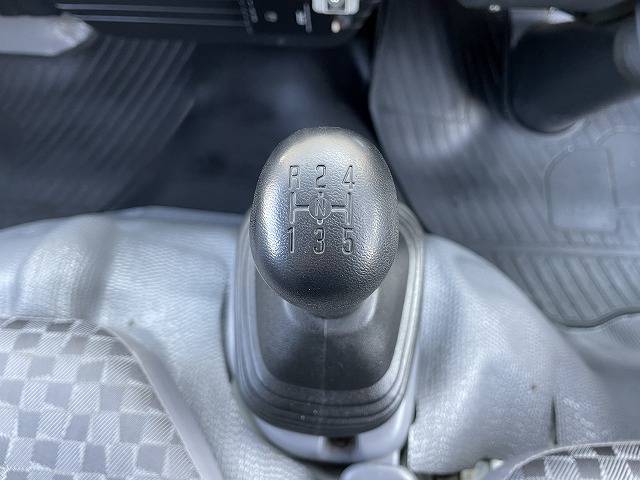 日産アトラスアルミバン小型（2t・3t）[写真16]