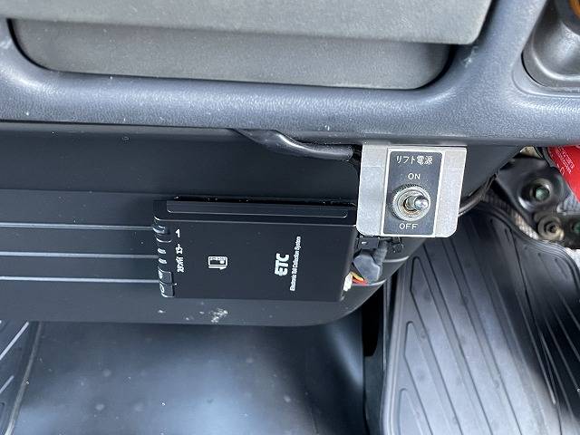 日産アトラスアルミバン小型（2t・3t）[写真21]