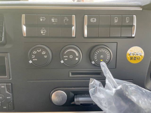 三菱ふそうスーパーグレートダンプ大型（10t）[写真35]