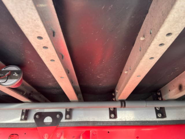 日野レンジャーアルミウイング中型（4t）[写真21]