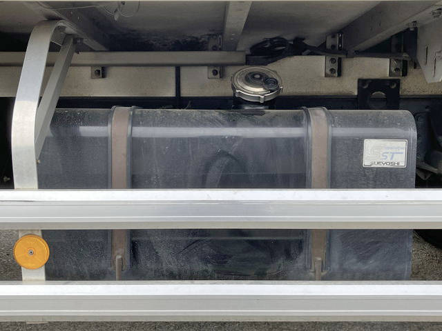 UDトラックスコンドルアルミウイング中型（4t）[写真23]