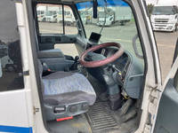 UDトラックスコンドルアルミウイング中型（4t）[写真35]