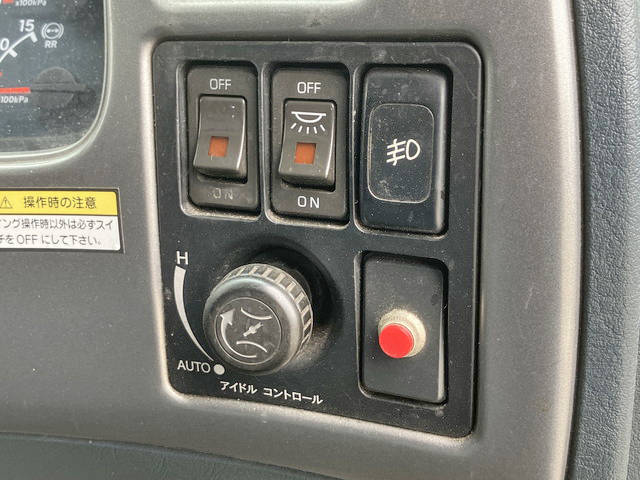 UDトラックスコンドルアルミウイング中型（4t）[写真38]