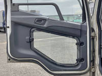 三菱ふそうファイターアルミウイング中型（4t）[写真29]