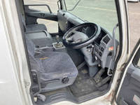 三菱ふそうファイターアルミウイング中型（4t）[写真36]