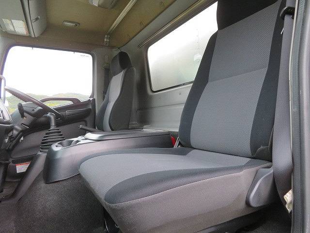 日野レンジャーアルミバン中型（4t）[写真11]