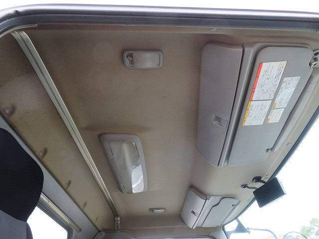 日野レンジャーアルミバン中型（4t）[写真16]