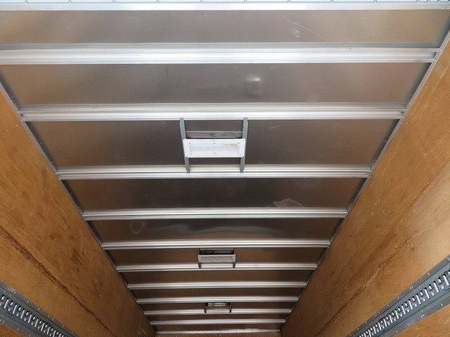 日野レンジャーアルミバン中型（4t）[写真19]