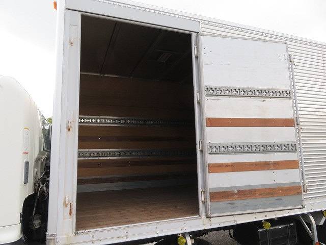 日野レンジャーアルミバン中型（4t）[写真25]