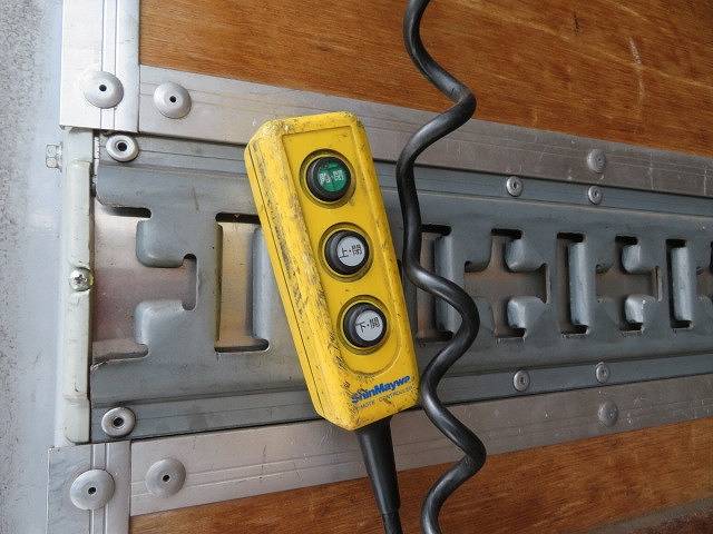 日野レンジャーアルミバン中型（4t）[写真29]