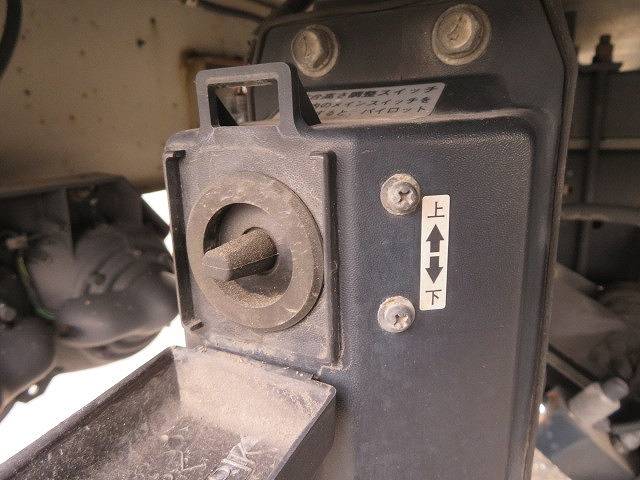 日野レンジャーアルミバン中型（4t）[写真30]