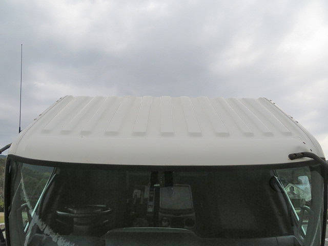 日野レンジャーアルミバン中型（4t）[写真06]