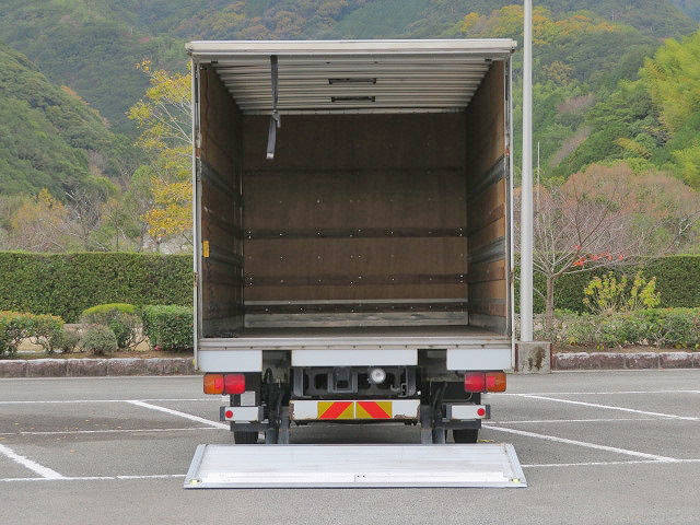 日野レンジャーアルミバン中型（4t）[写真08]