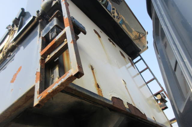 UDトラックスその他の車種ダンプ大型（10t）[写真24]