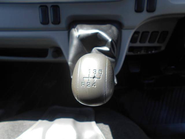 三菱ふそうキャンターダブルキャブ（Wキャブ）小型（2t・3t）[写真32]