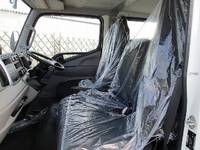 三菱ふそうキャンターダブルキャブ（Wキャブ）小型（2t・3t）[写真10]