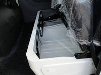 三菱ふそうキャンターダブルキャブ（Wキャブ）小型（2t・3t）[写真13]