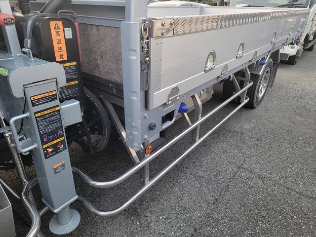 三菱ふそうキャンタークレーン5段小型（2t・3t）[写真11]