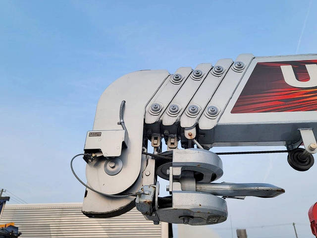 三菱ふそうキャンタークレーン5段小型（2t・3t）[写真14]