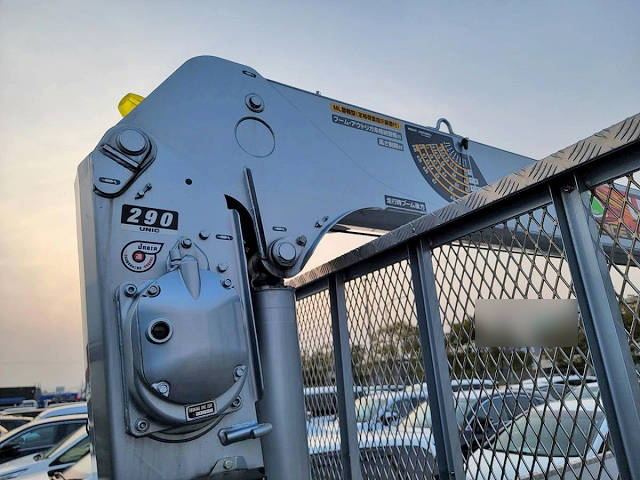 三菱ふそうキャンタークレーン5段小型（2t・3t）[写真07]