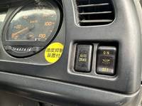 いすゞフォワードセルフクレーン4段増トン（6t・8t）[写真16]