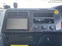 三菱ふそうスーパーグレートアルミウイング大型（10t）[写真35]