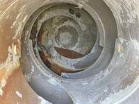 UDトラックスクオンミキサー車（コンクリートミキサー）大型（10t）[写真15]