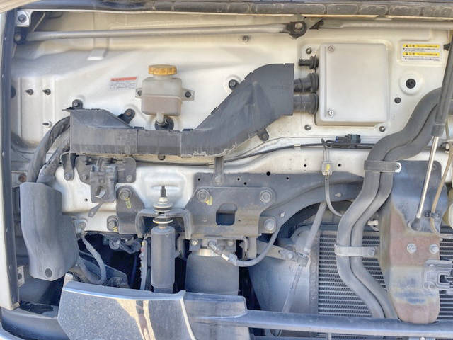 UDトラックスクオンミキサー車（コンクリートミキサー）大型（10t）[写真19]