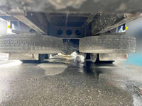 三菱ふそうファイター平ボディ増トン（6t・8t）[写真17]