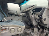 三菱ふそうファイター平ボディ増トン（6t・8t）[写真22]