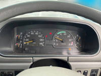 三菱ふそうファイター平ボディ増トン（6t・8t）[写真25]