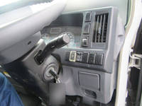 いすゞエルフ平ボディ小型（2t・3t）[写真28]