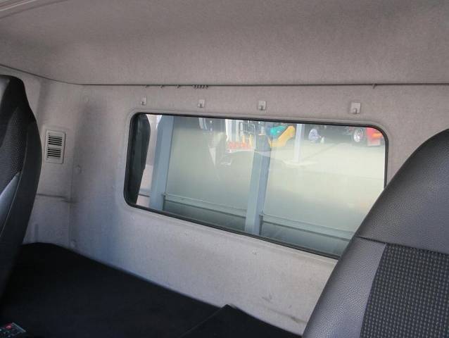 三菱ふそうファイターアルミウイング中型（4t）[写真14]