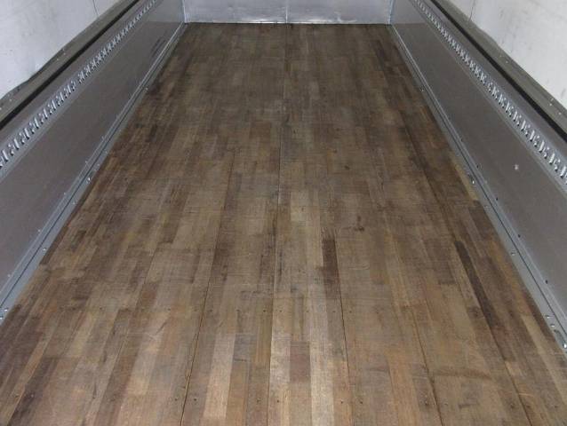 三菱ふそうファイターアルミウイング中型（4t）[写真21]