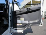 三菱ふそうファイターアルミウイング中型（4t）[写真07]