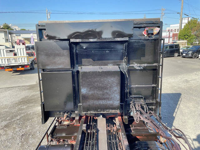 いすゞギガセルフローダー大型（10t）[写真14]