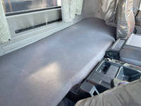 いすゞギガセルフローダー大型（10t）[写真33]