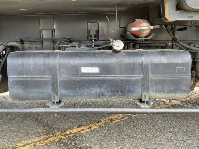 三菱ふそうキャンターパッカー車（塵芥車）小型（2t・3t）[写真25]