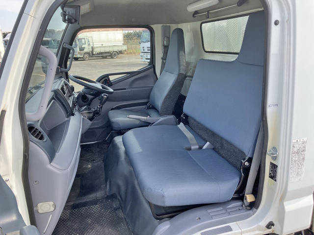 三菱ふそうキャンターパッカー車（塵芥車）小型（2t・3t）[写真33]