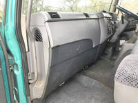 三菱ふそうファイター幌ウイング中型（4t）[写真30]