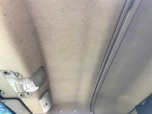 三菱ふそうファイター幌ウイング中型（4t）[写真32]