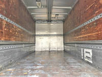 三菱ふそうファイターアルミウイング中型（4t）[写真12]