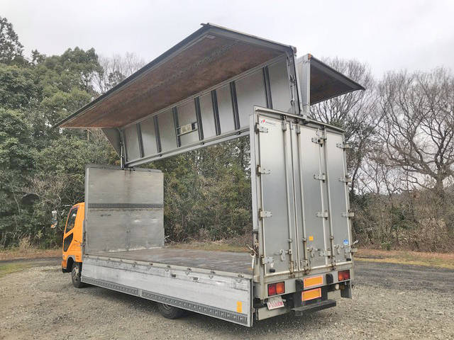 三菱ふそうファイターアルミウイング中型（4t）[写真04]