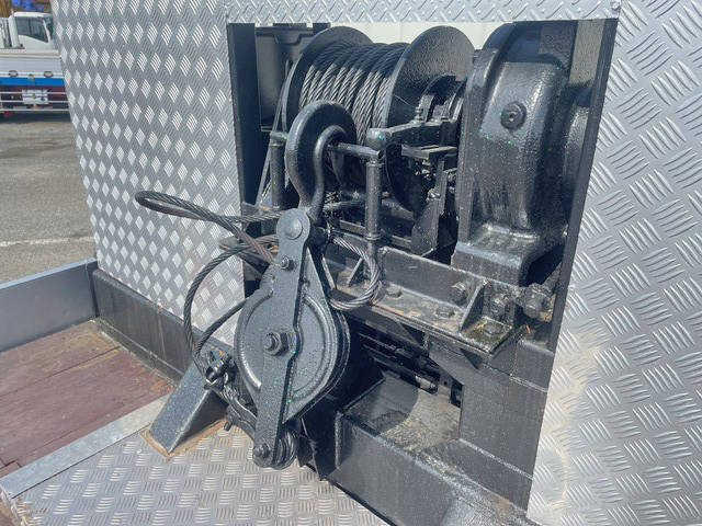 いすゞギガセルフローダー大型（10t）[写真13]